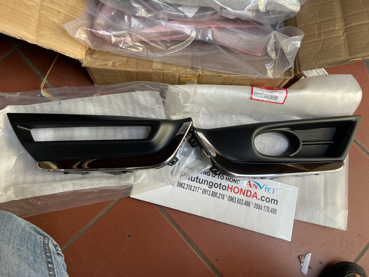 Ốp đèn gầm xe Honda CRV 2018-2020 hàng xịn hãng